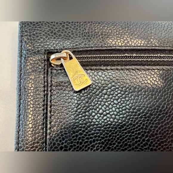 CHANEL CC Logo Trifold Wallet Purse Caviar Skin Leather Black - Picture 4 of 7